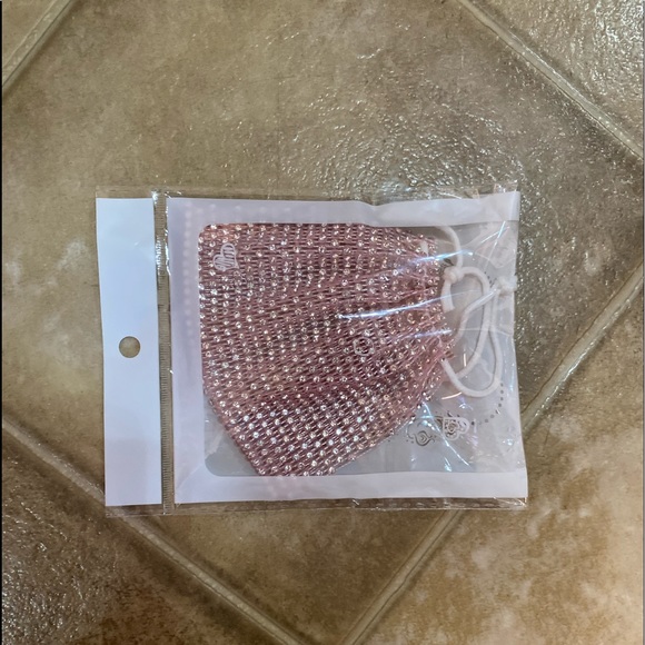 BRAND NEW Rhinestone mask - Picture 3 of 3